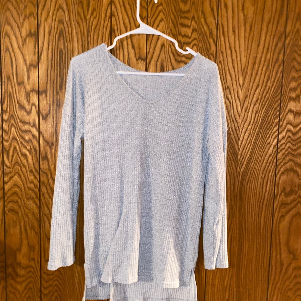 Light Gray V-Neck Ribbed Women's Sweater